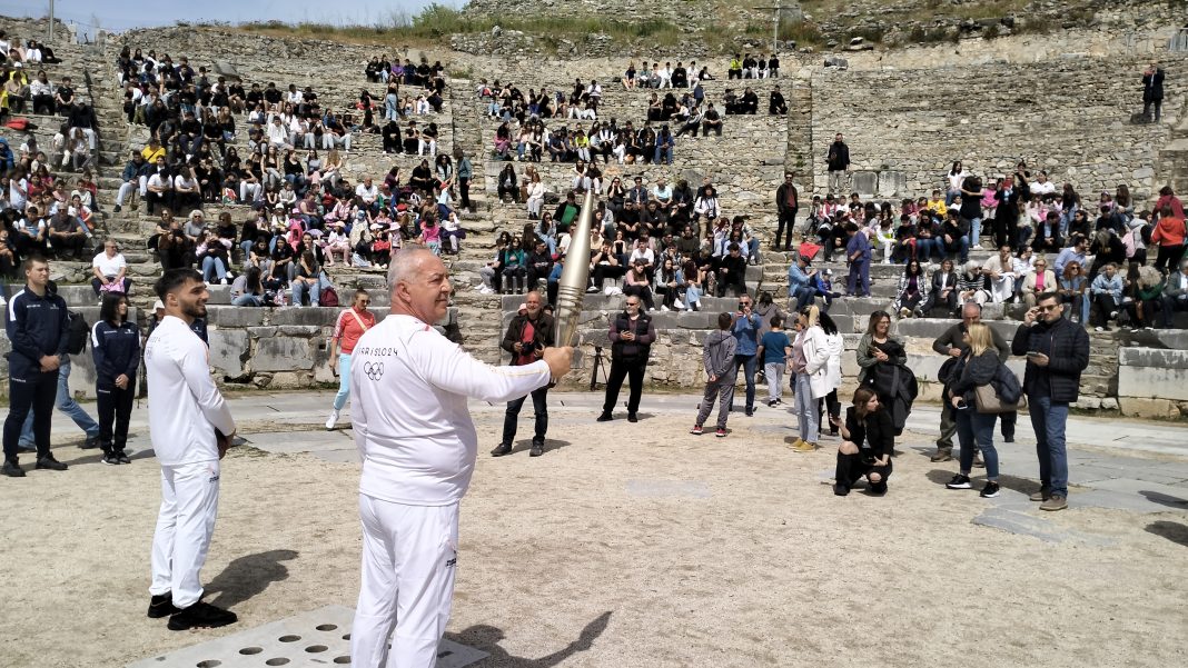 Υποδοχή της Ολυμπιακής Φλόγας στους Φιλίππους