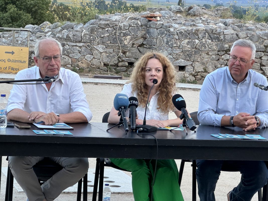 Παρουσιάστηκε το πρόγραμμα του 67ου Φεστιβάλ Φίλιππων στο Αρχαίο Θέατρο – Δείτε βίντεο